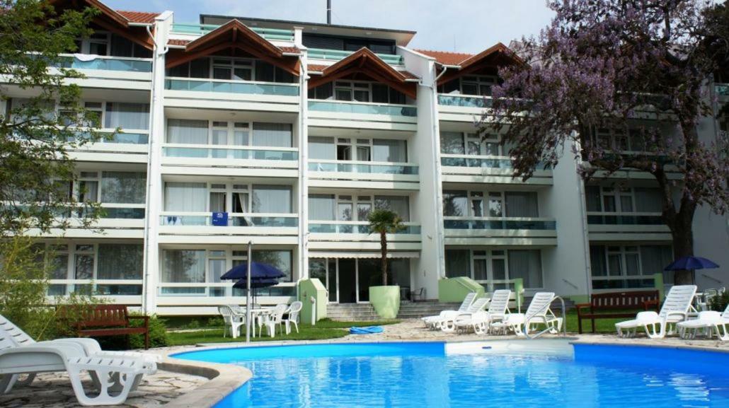 Fuered Central Apartman Balatonfüred Exterior foto